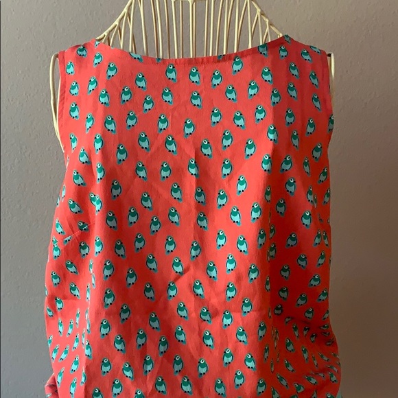 📍FIRM📍Bird 🐦 top Sleeveless shell tank - Picture 6 of 16